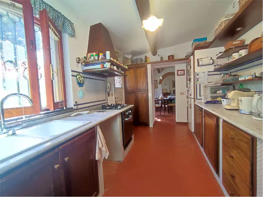 Immagine 17 di Villetta a schiera in vendita  in Via Byron 78 a Livorno