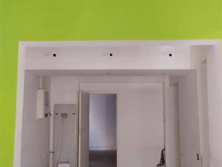 Immagine 16 di Negozio in affitto  in Via Verdi  1 a Livorno