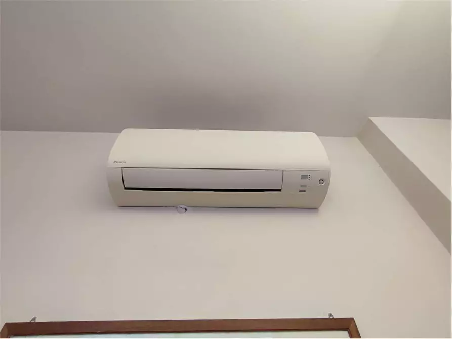 Immagine 23 di Ufficio in vendita  in Via Grande a Livorno