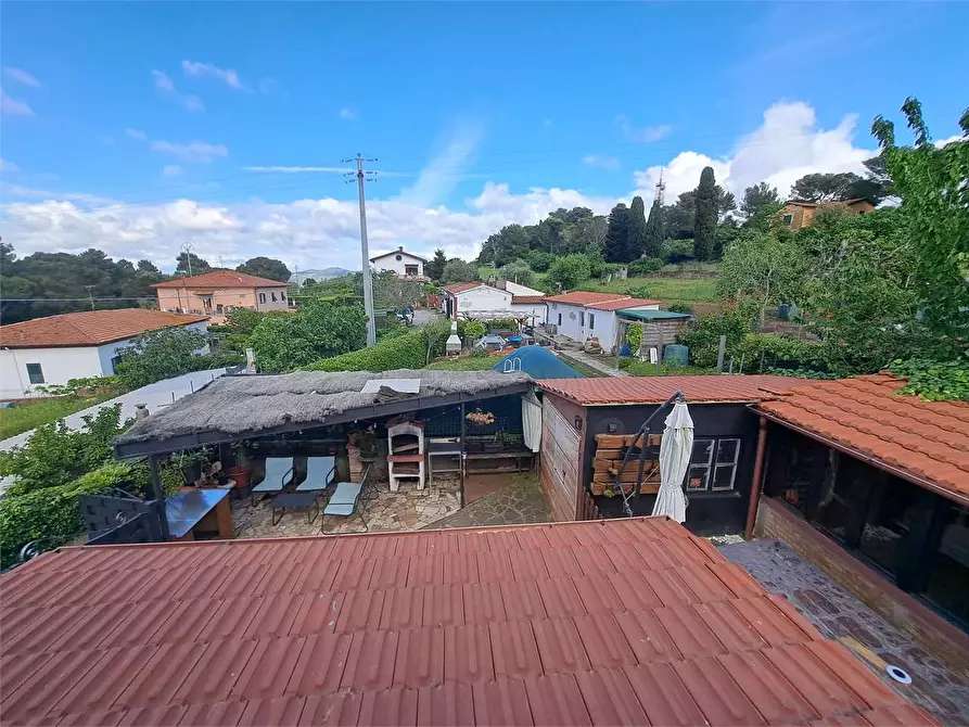 Immagine 27 di Villetta a schiera in vendita  in Via di quercianella  a Livorno