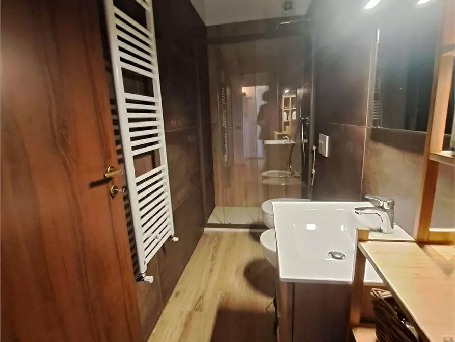 Immagine 32 di Villetta a schiera in vendita  in Via di quercianella  a Livorno