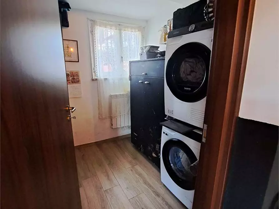 Immagine 33 di Villetta a schiera in vendita  in Via di quercianella  a Livorno