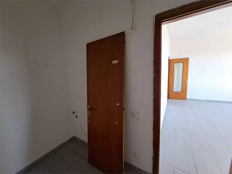 Immagine 9 di Appartamento in vendita  in Via Aiaccia 6/B a Livorno