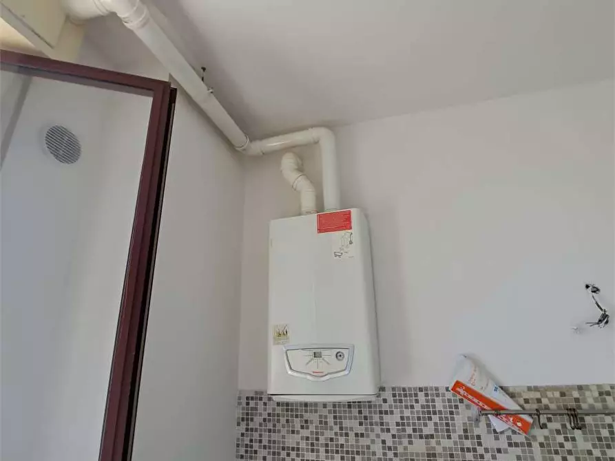 Immagine 14 di Appartamento in vendita  in Via Aiaccia 6/B a Livorno