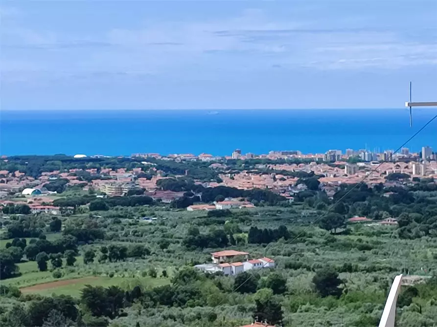 Immagine 1 di Appartamento in vendita  in Sdrucciolo del poggio  a Rosignano Marittimo