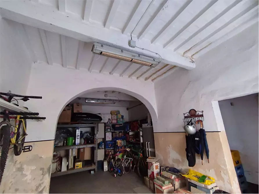 Immagine 7 di Negozio in vendita  in Corso Amedeo  a Livorno