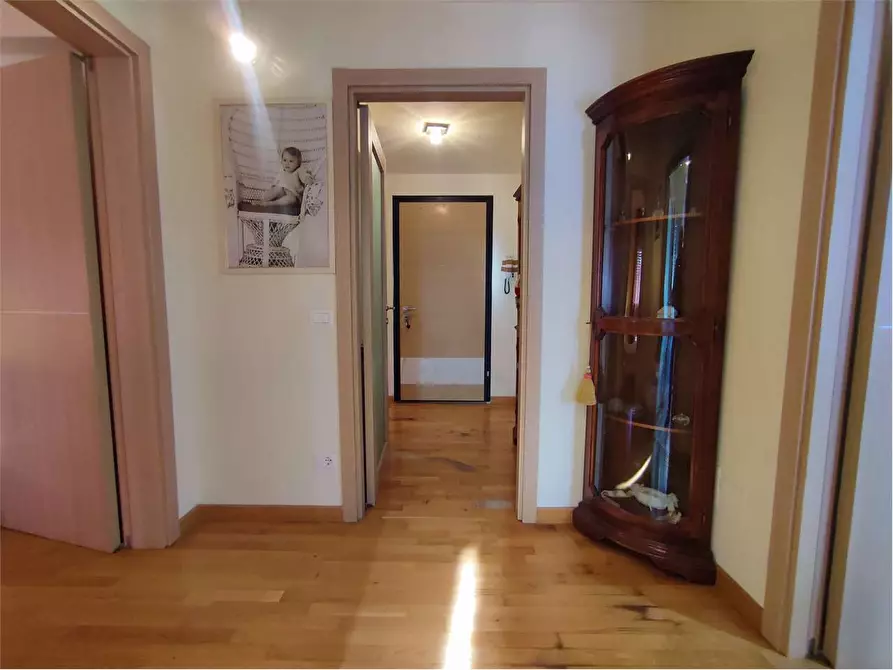 Immagine 4 di Appartamento in vendita  in Via Tiberio Scali  a Livorno