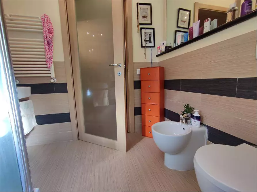 Immagine 9 di Appartamento in vendita  in Via Tiberio Scali  a Livorno