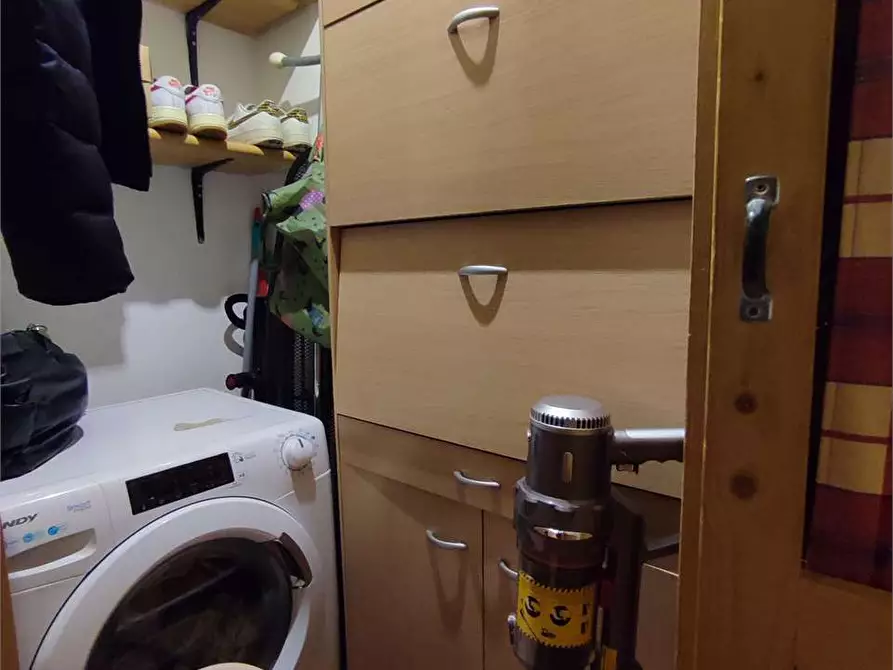 Immagine 13 di Appartamento in vendita  in Via Tiberio Scali  a Livorno