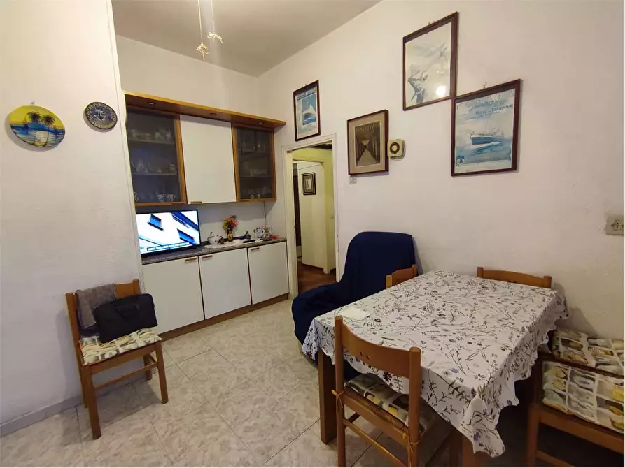 Immagine 2 di Appartamento in vendita  in Via Umbria a Livorno