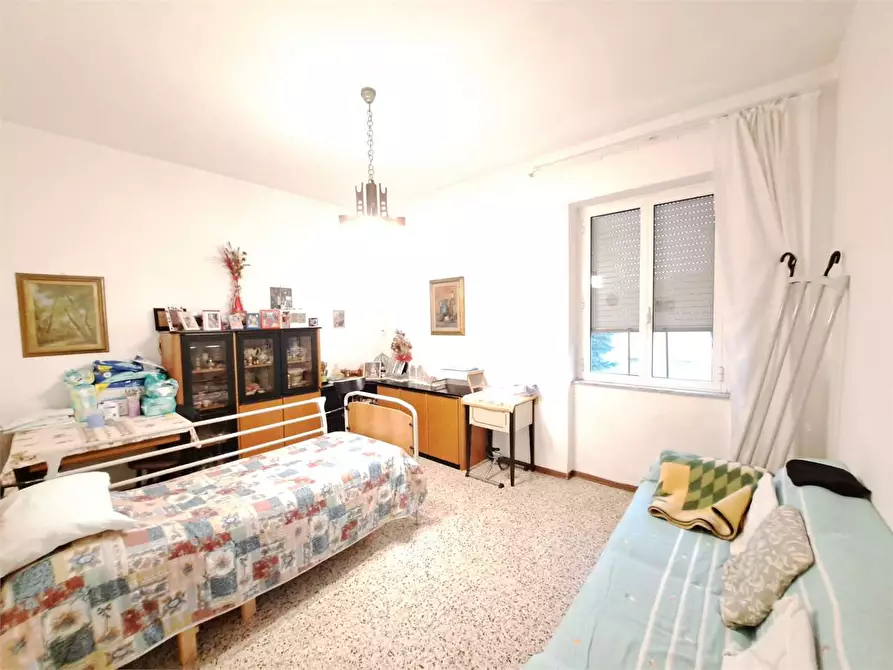 Immagine 17 di Appartamento in vendita  in Via Umbria a Livorno