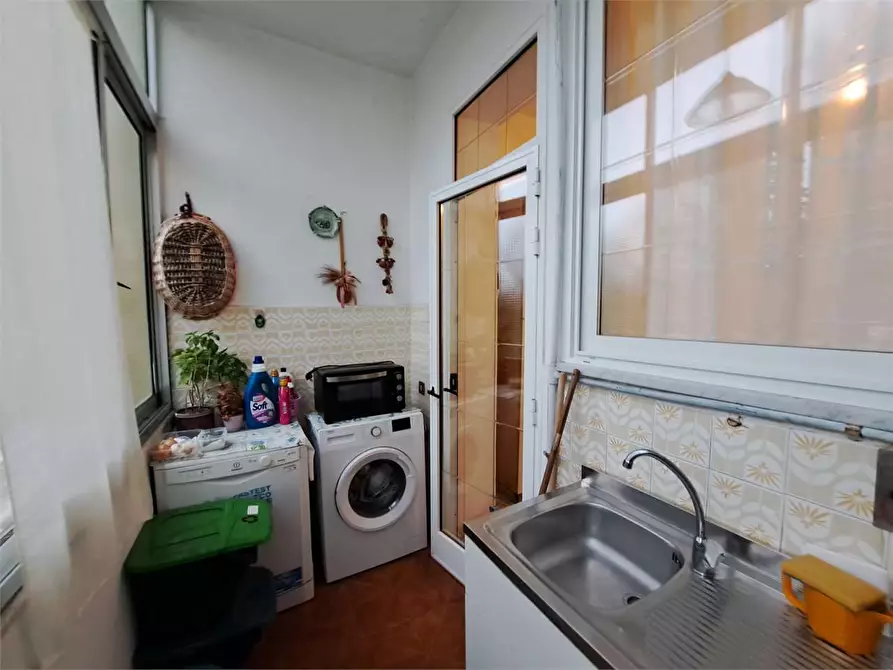 Immagine 23 di Appartamento in vendita  in Via Umbria a Livorno