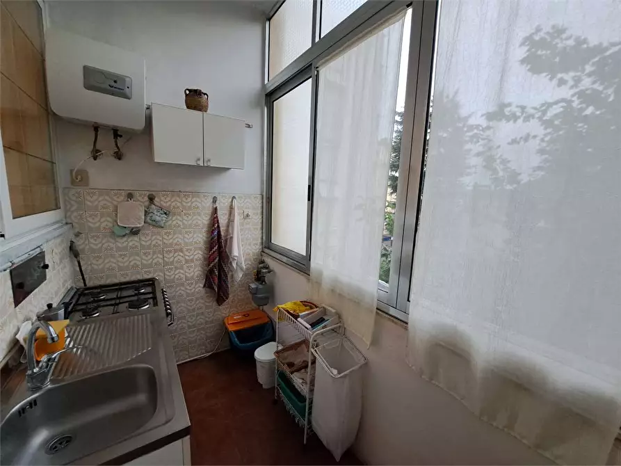 Immagine 25 di Appartamento in vendita  in Via Umbria a Livorno