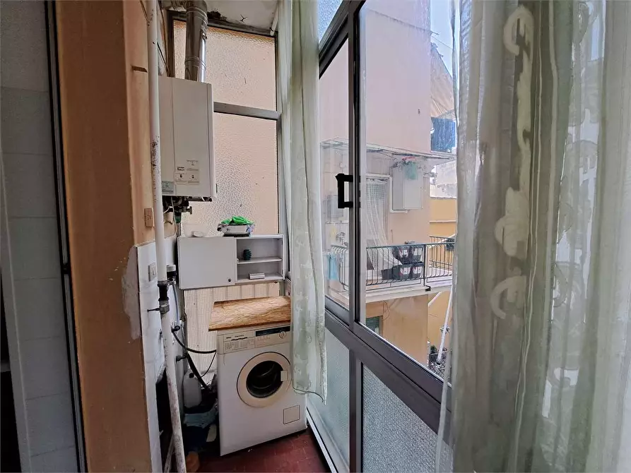 Immagine 9 di Appartamento in vendita  in Viale italia  5 a Livorno