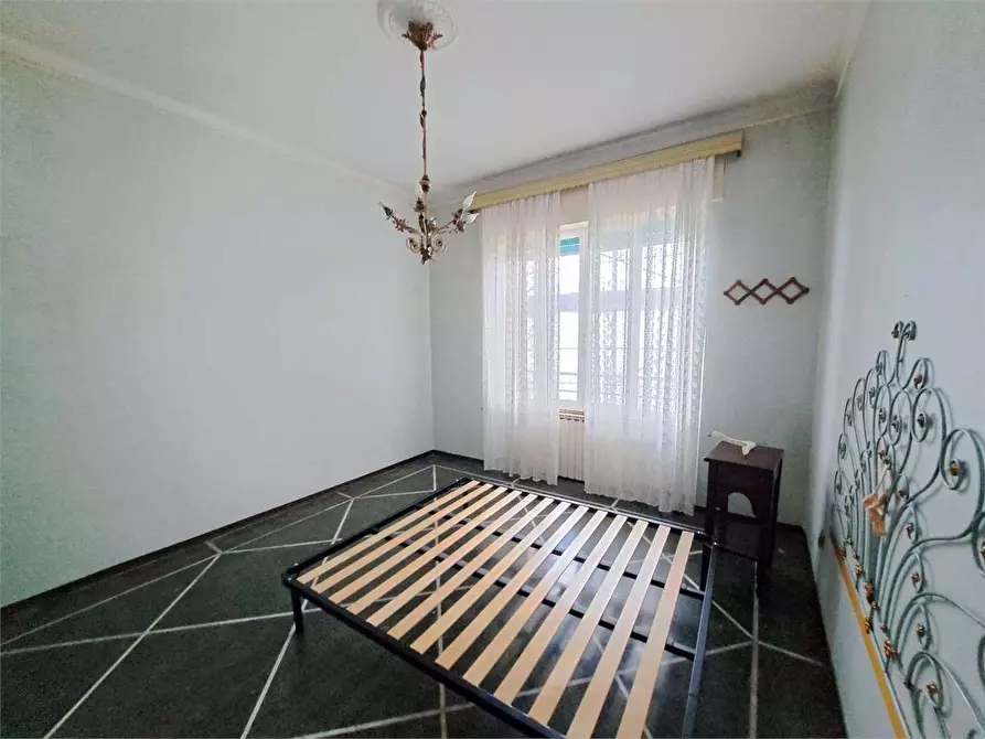 Immagine 11 di Appartamento in vendita  in Viale italia  5 a Livorno