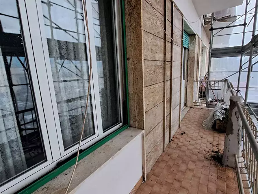 Immagine 17 di Appartamento in vendita  in Viale italia  5 a Livorno