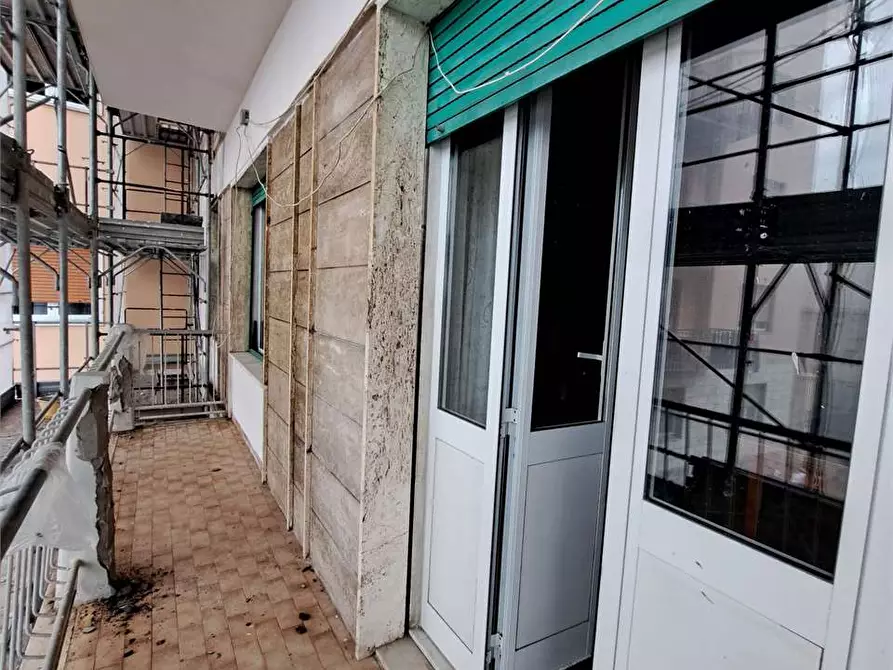 Immagine 18 di Appartamento in vendita  in Viale italia  5 a Livorno