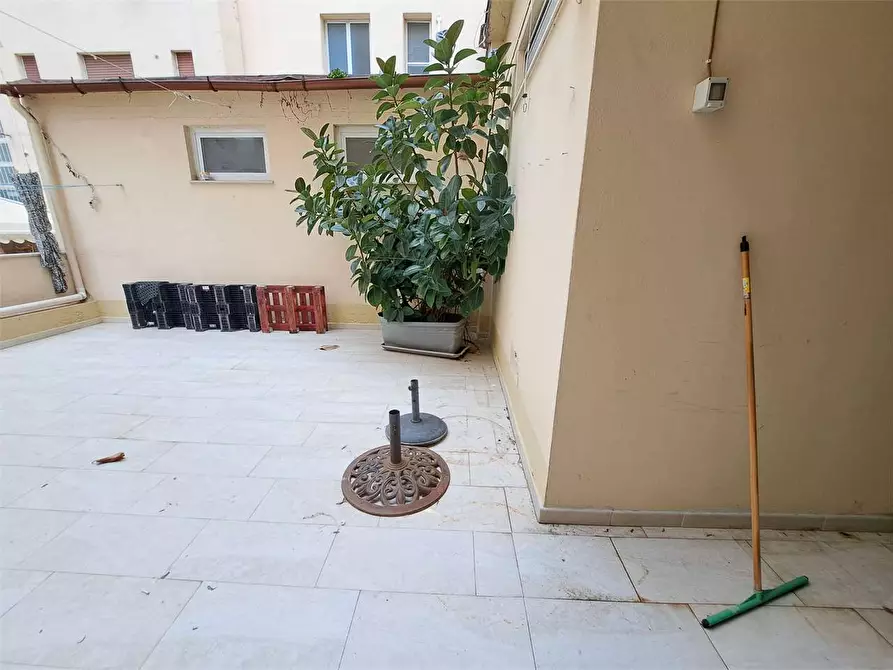 Immagine 18 di Appartamento in vendita  in Via dei cavaglieri  a Livorno