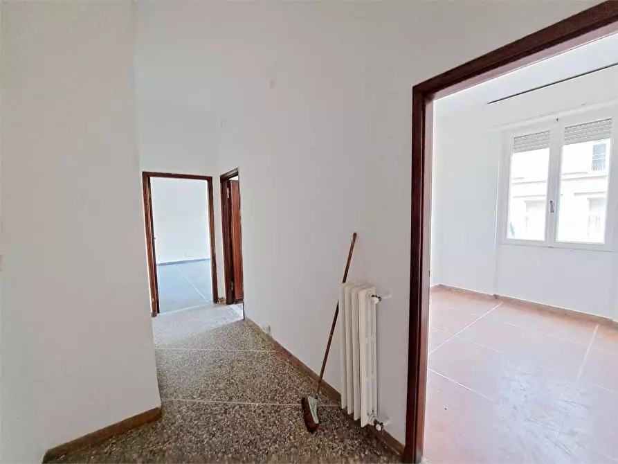 Immagine 6 di Appartamento in vendita  in Via dei cavaglieri  59 a Livorno