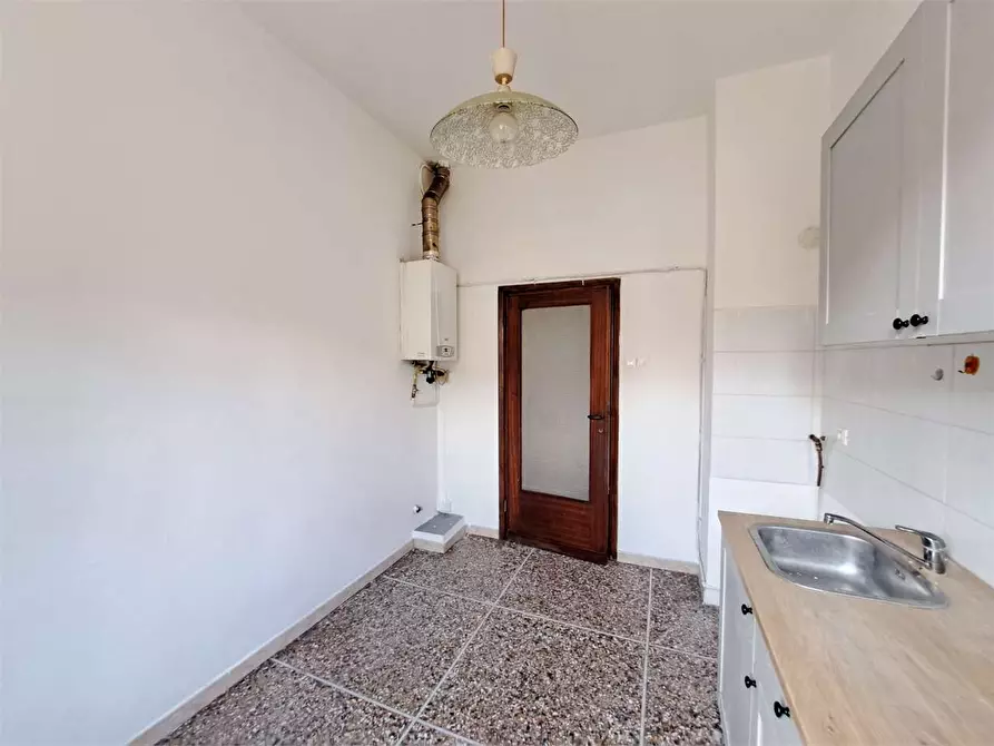 Immagine 13 di Appartamento in vendita  in Via dei cavaglieri  59 a Livorno