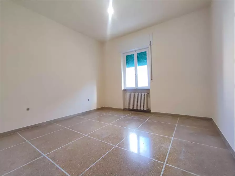 Immagine 19 di Appartamento in vendita  in VIA MENASCI 18 a Livorno