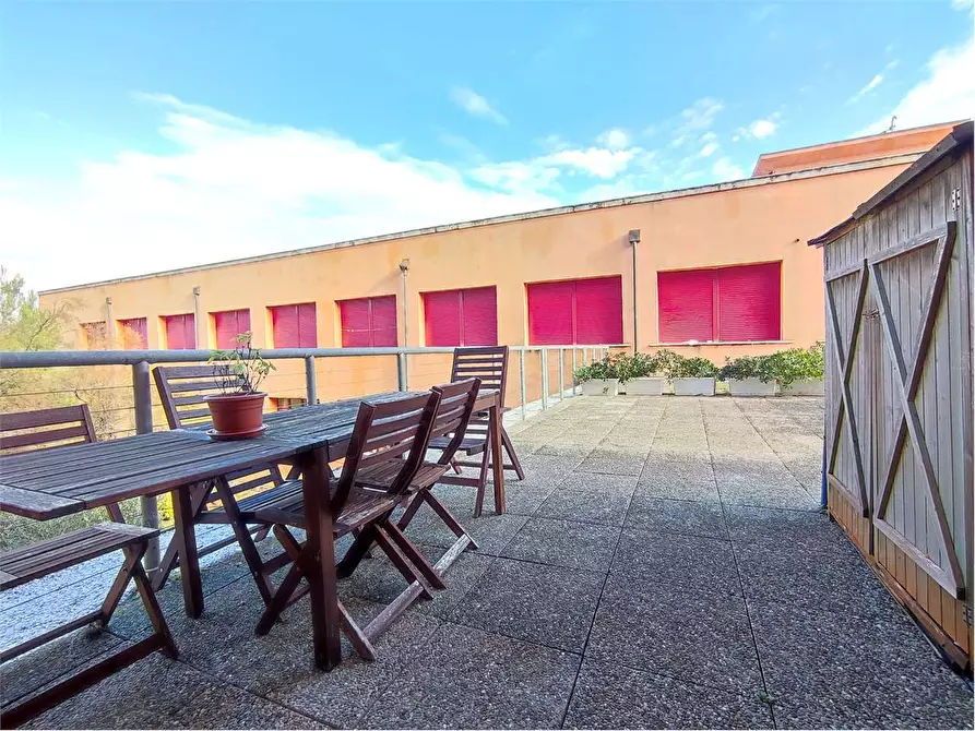 Immagine 18 di Appartamento in vendita  in Viale del Tirreno  80 a Livorno