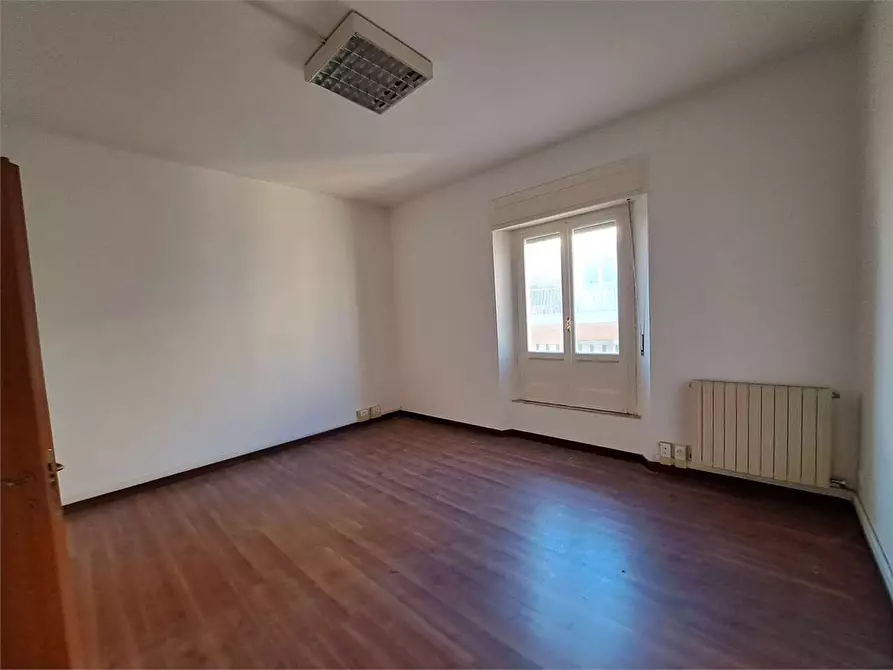 Immagine 11 di Ufficio in affitto  in Piazza Grande  1 a Livorno