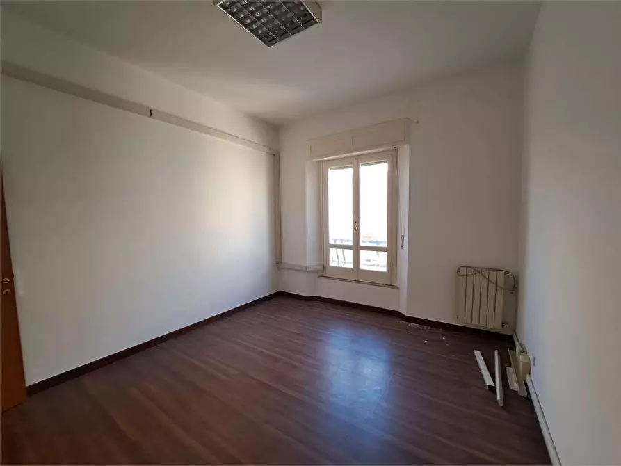 Immagine 14 di Ufficio in affitto  in Piazza Grande  1 a Livorno