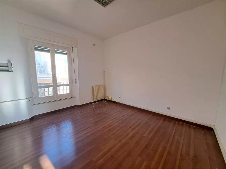 Immagine 15 di Ufficio in affitto  in Piazza Grande  1 a Livorno