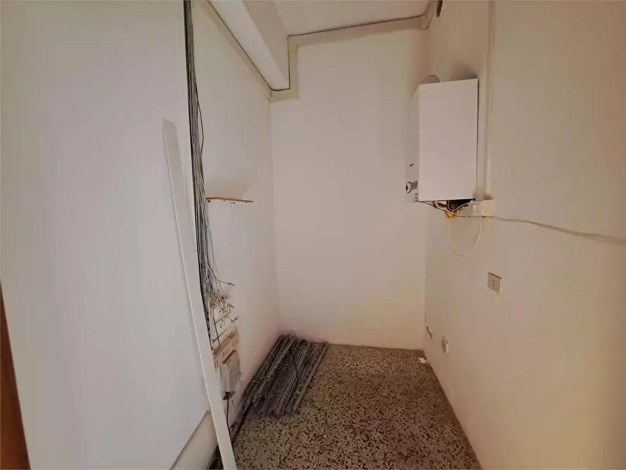 Immagine 20 di Ufficio in affitto  in Piazza Grande  1 a Livorno