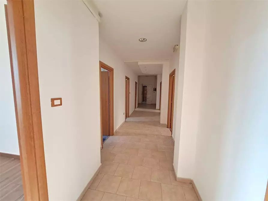 Immagine 1 di Ufficio in affitto  in Piazza Grande  1 a Livorno