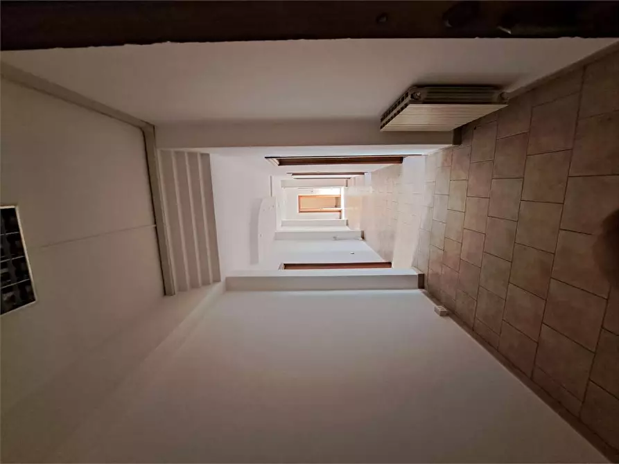 Immagine 21 di Ufficio in affitto  in Piazza Grande  1 a Livorno