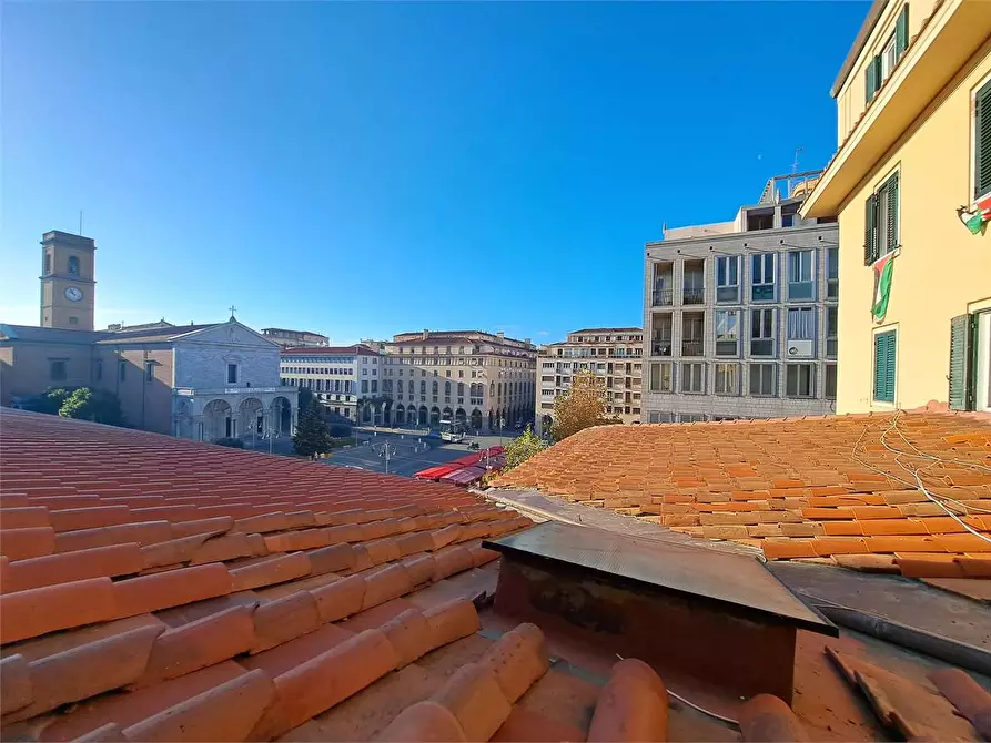 Immagine 25 di Ufficio in affitto  in Piazza Grande  1 a Livorno