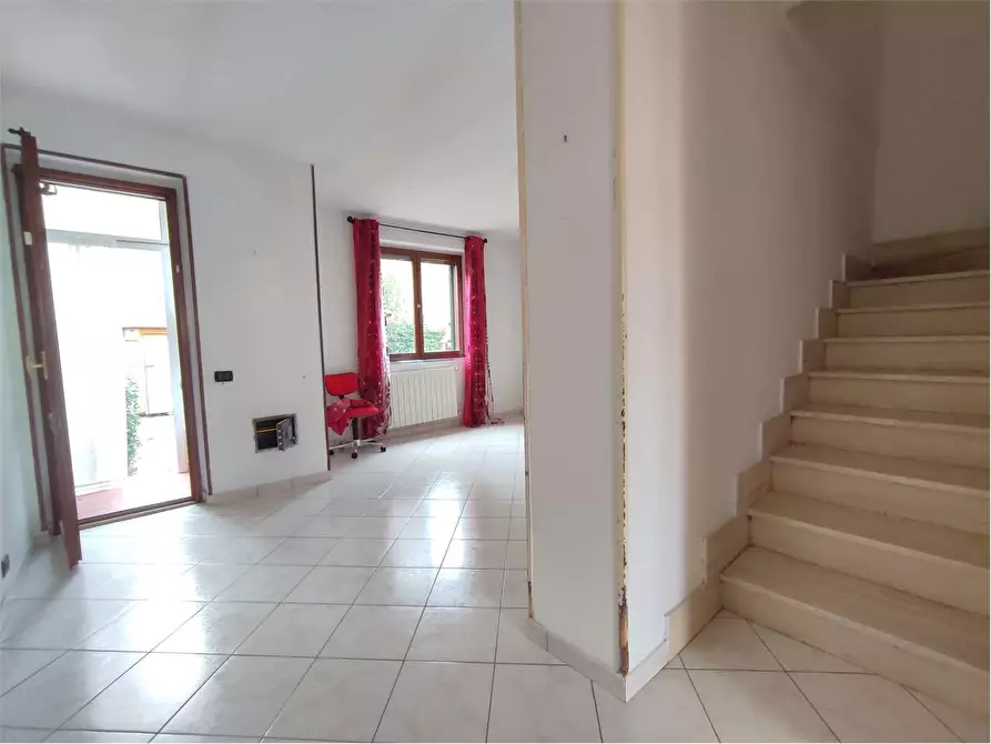 Immagine 10 di Appartamento in vendita  in Via degli ulivi  13 a Collesalvetti