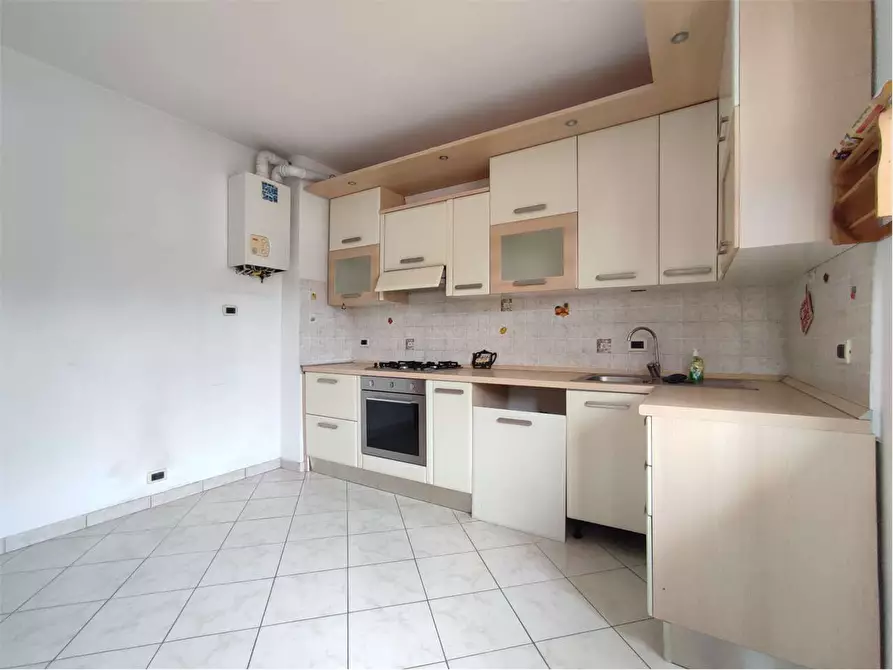 Immagine 12 di Appartamento in vendita  in Via degli ulivi  13 a Collesalvetti