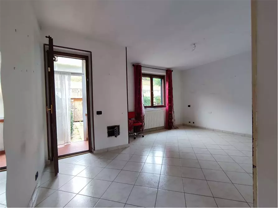 Immagine 5 di Appartamento in vendita  in Via degli ulivi  13 a Collesalvetti