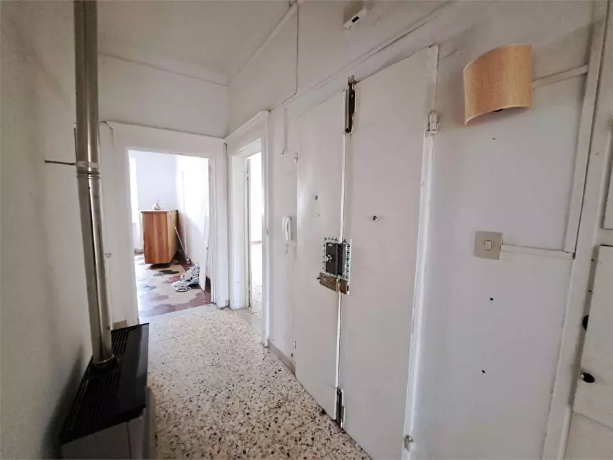 Immagine 1 di Appartamento in vendita  in Via Maggi  67 a Livorno