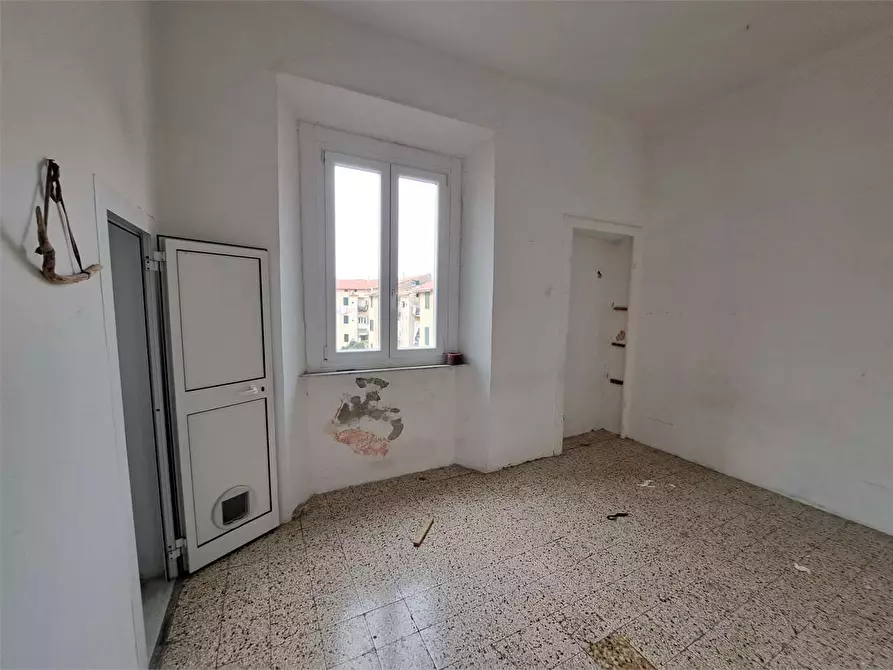 Immagine 7 di Appartamento in vendita  in Via Maggi  67 a Livorno