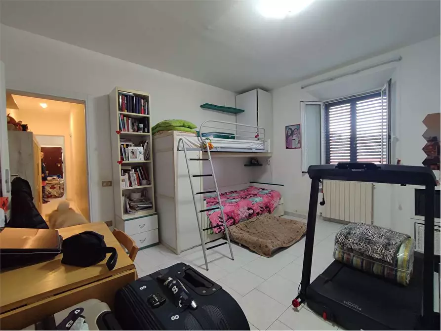 Immagine 10 di Appartamento in vendita  in Piazza Alfredo sforzini a Livorno