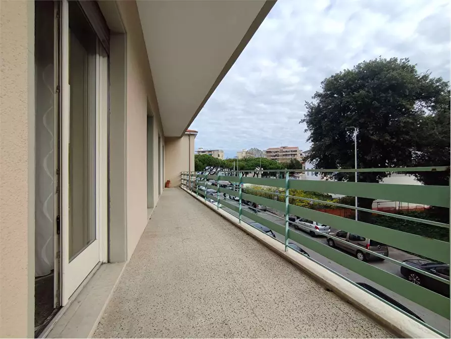 Immagine 5 di Appartamento in affitto  in VIA ROSA DEL TIRRENO a Livorno