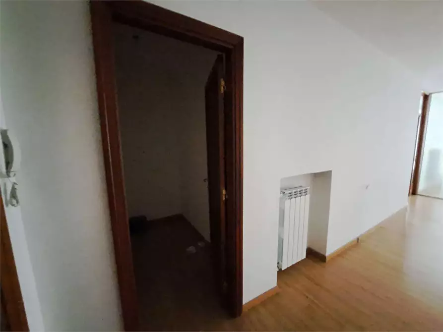 Immagine 23 di Ufficio in affitto  in Via Monte Grappa a Livorno