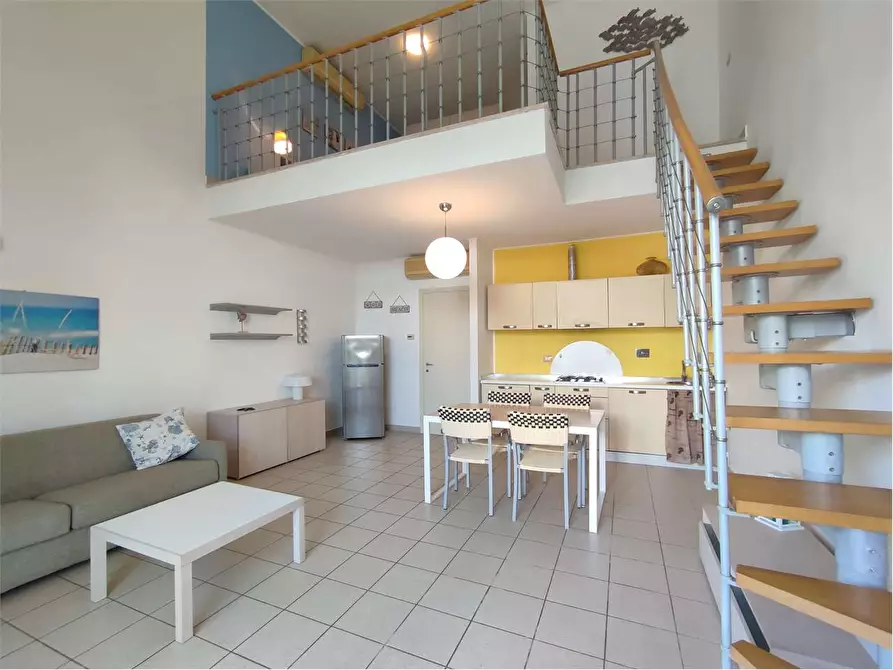 Immagine 24 di Appartamento in vendita  in Viale del Tirreno  86 D a Pisa