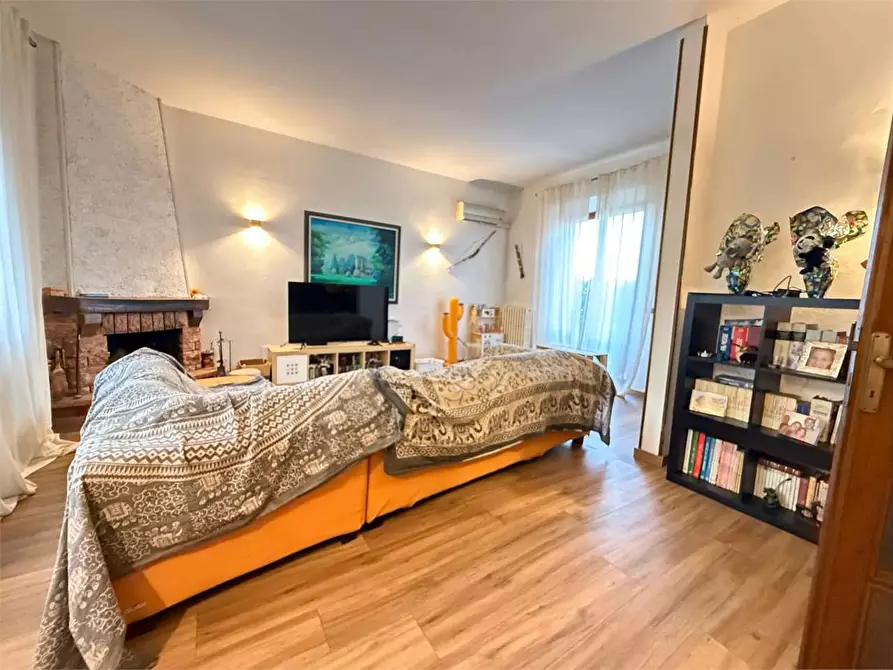 Immagine 3 di Casa bifamiliare in vendita  in CASTEL ANSELMO a Collesalvetti