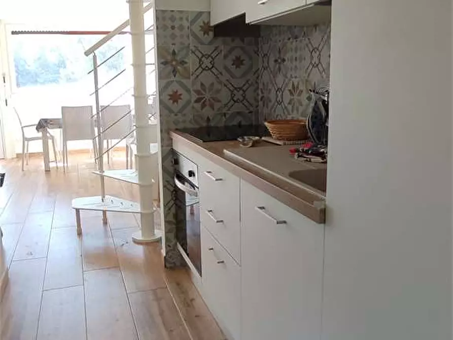 Immagine 5 di Appartamento in vendita  in Via Mario Puccini Chioma a Livorno