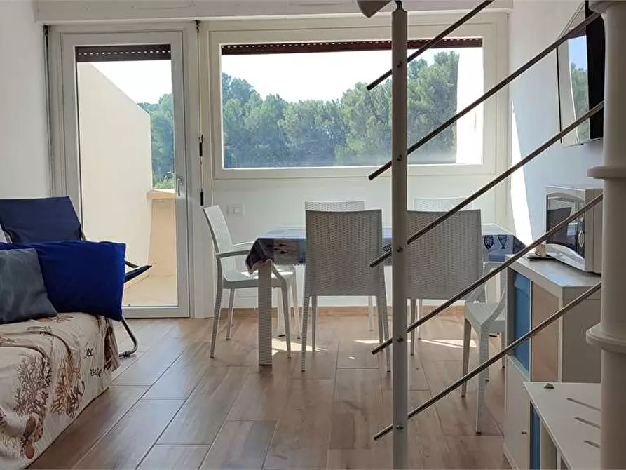 Immagine 6 di Appartamento in vendita  in Via Mario Puccini Chioma a Livorno