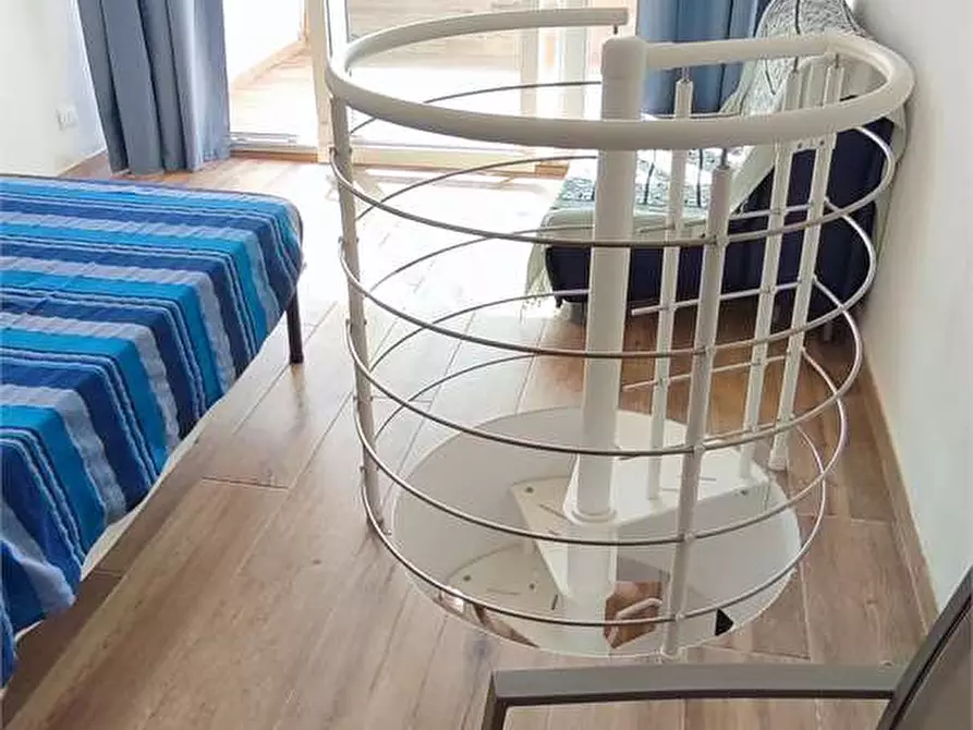 Immagine 20 di Appartamento in vendita  in Via Mario Puccini Chioma a Livorno