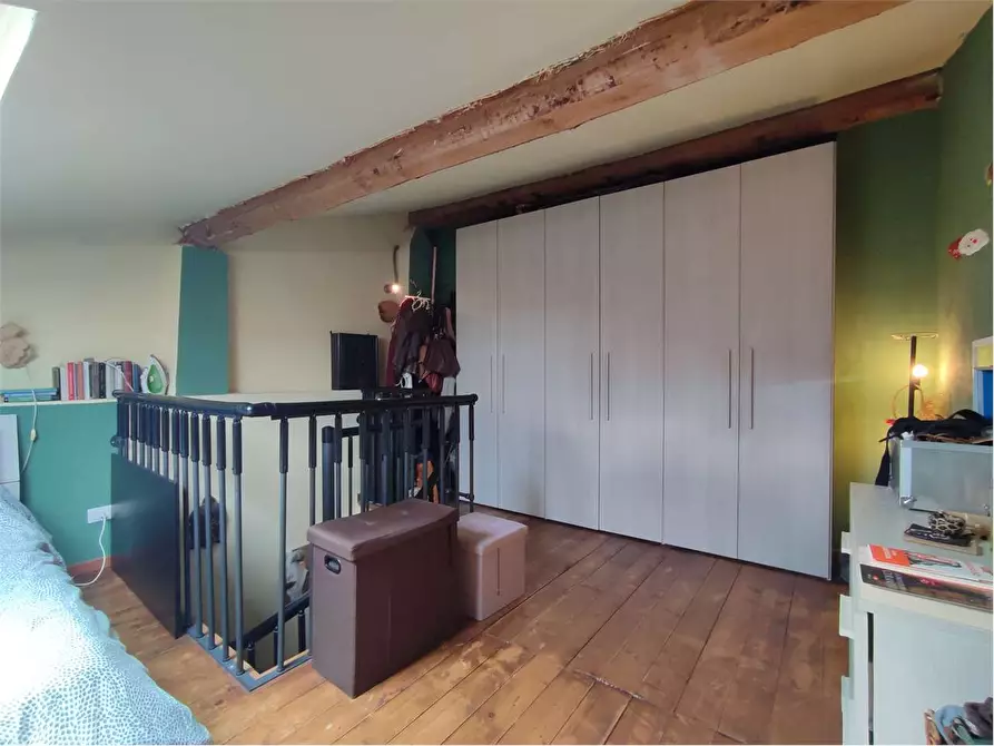 Immagine 14 di Appartamento in vendita  in via Fagiuoli  a Livorno