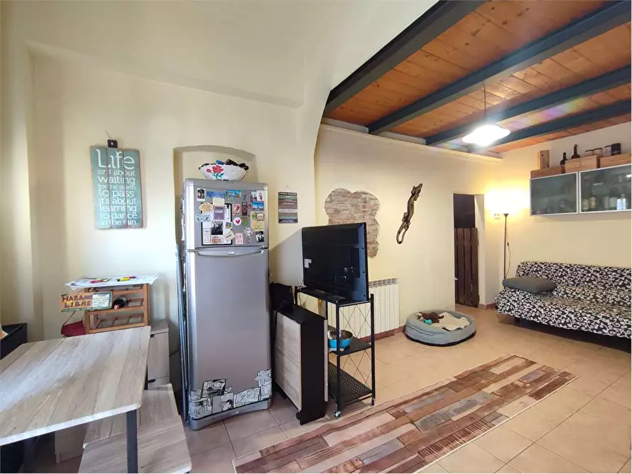 Immagine 4 di Appartamento in vendita  in via Fagiuoli  a Livorno