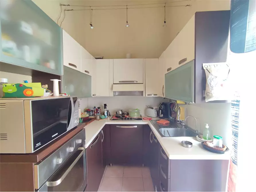 Immagine 10 di Appartamento in vendita  in via Fagiuoli  a Livorno