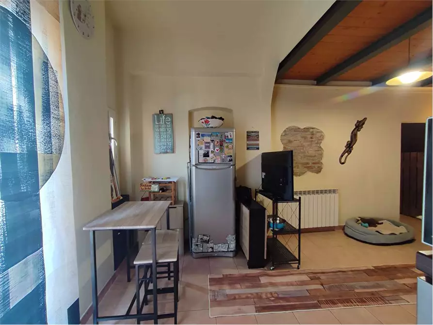 Immagine 6 di Appartamento in vendita  in via Fagiuoli  a Livorno